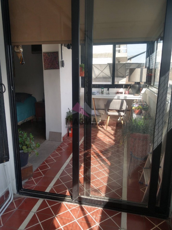 VENTA DEPARTAMENTO  DE 3 DORMITORIOS (Con renta) Frente a Plaza Alberdi