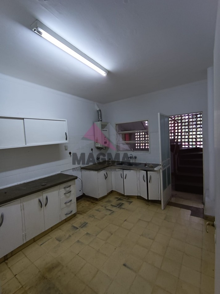 ALQUILER | Departamento de 2 Dorm. en B° Sur / Tribunales