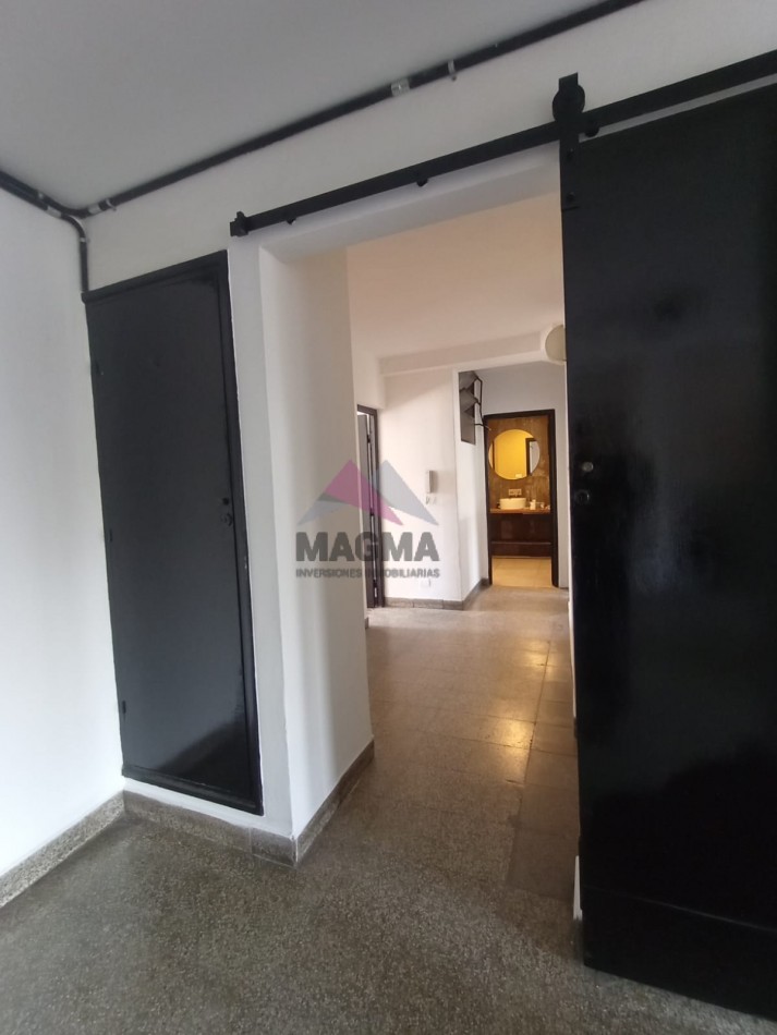 Alquiler - Departamento de 3 Dormitorios (Frente a Plaza Alberdi)