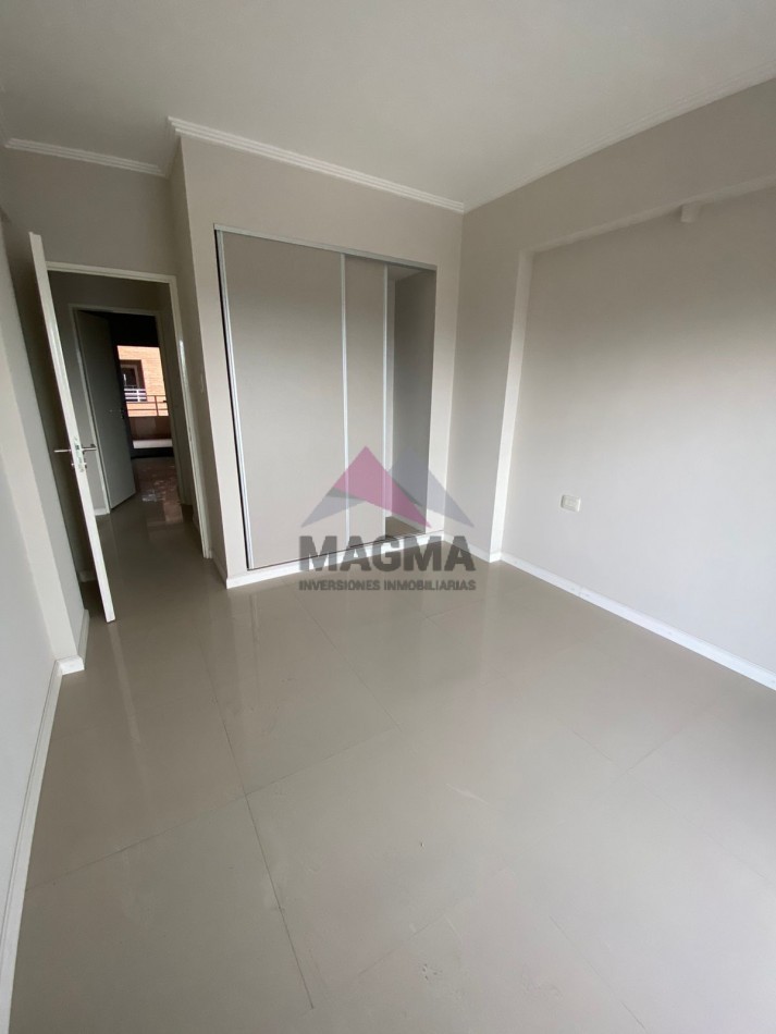 VENTA - AMPLIO DEPARTAMENTO DE 2 DORMITORIOS, A ESTRENAR, EN B° NORTE