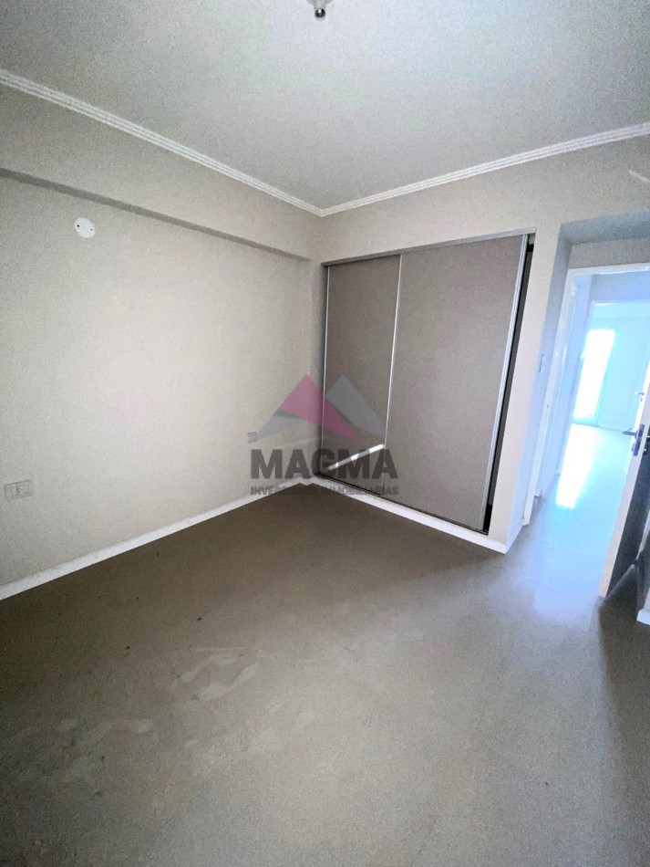 VENTA - AMPLIO DEPARTAMENTO DE 2 DORMITORIOS, A ESTRENAR, EN B° NORTE