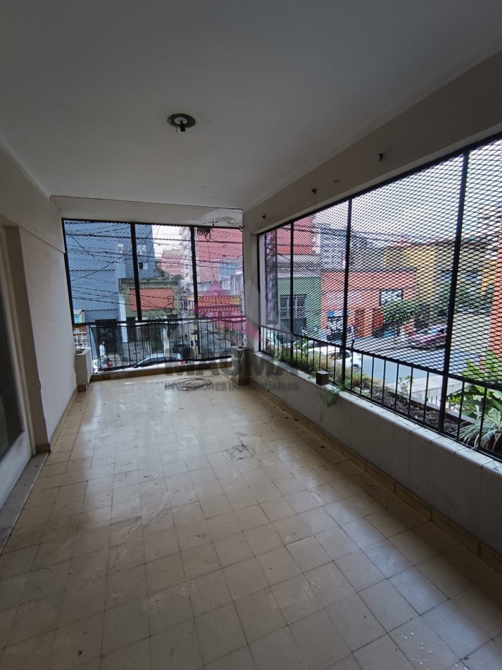 ALQUILER | Departamento de 2 Dorm. en B° Sur / Tribunales
